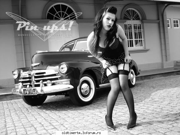 pin-ups and classic car's Fondator Old Timer Club