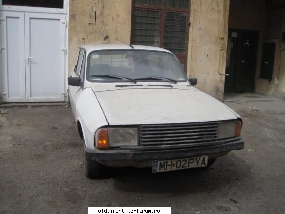 poze dacia camioneta fata