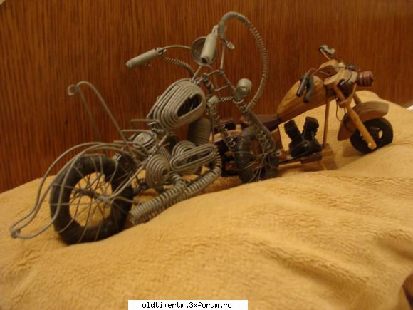 metalbike de la paris, woodbike de pe la noi. machete auto, moto si alte chestii vintage de pe-acasa