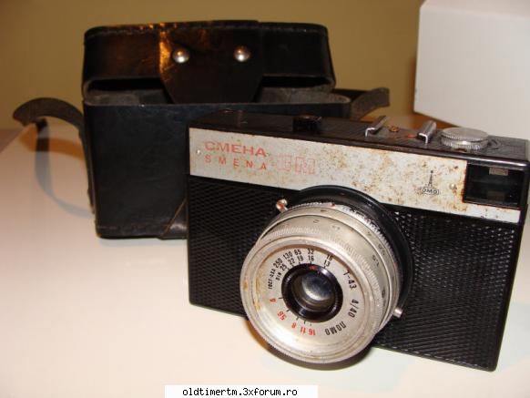 Aparate foto vechi . - Am si eu un aparat foto de vanzare daca prezinta - HOBBY
