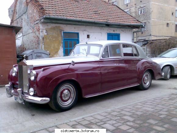 CAR SHOW Timisoara - e drept ca avea mici umflaturi pe sub chit - EVENIMENTE IN TARA