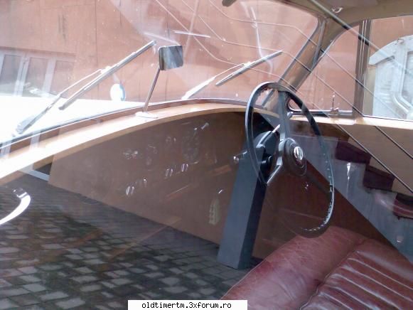 CAR SHOW Timisoara - interiorul e superb, pacat ca nu se vede bine in - EVENIMENTE IN TARA