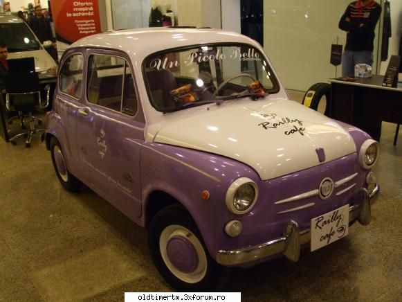 CAR SHOW Timisoara - si acum... sectiunea oldtimer ;) Fiat 600 - EVENIMENTE IN TARA