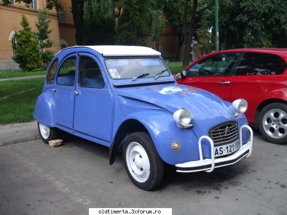 Caravana 2CV - administrator - UNIVERSUL CLASICELOR