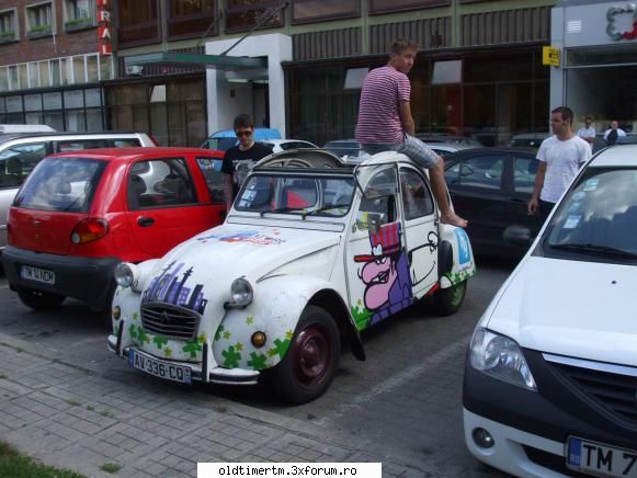 Caravana 2CV - administrator - UNIVERSUL CLASICELOR