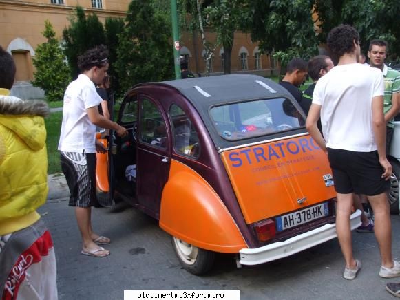 Caravana 2CV - administrator - UNIVERSUL CLASICELOR