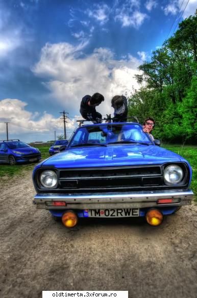 Cine suntem - Buna,eu detin un Datsun 140Y din 1979.am vrut sa - SA NE CUNOASTEM