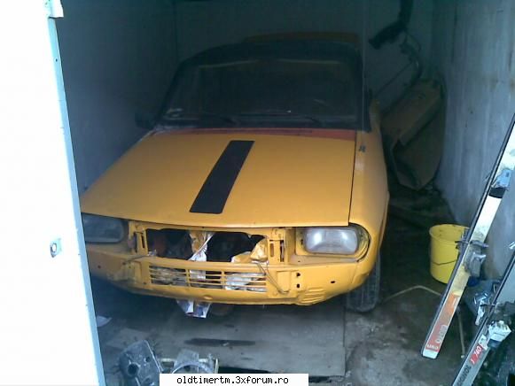 Cine suntem - Renault 12 TL 1978, a fost segmentata zilele - SA NE CUNOASTEM