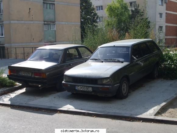 Clasice din Oltenia - Peugeot 505 sedan si break - UNIVERSUL CLASICELOR