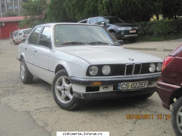 Clasice din Resita - BMW 324D .. cat de vechi poate sa fie ? - UNIVERSUL CLASICELOR