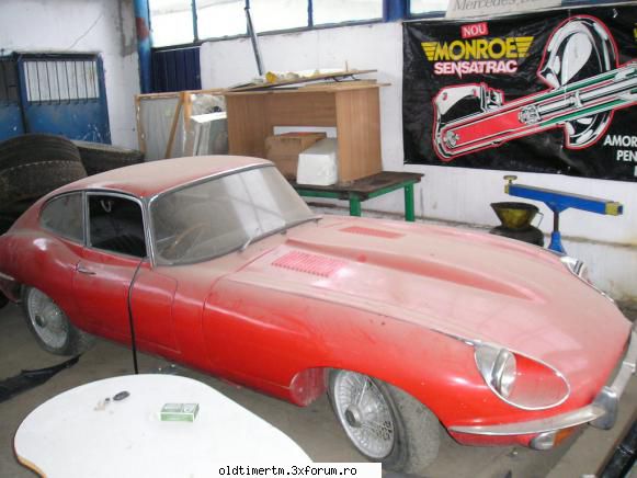 Clasice din Ro. - jaguar e type seria 2. era de vanzare acum cativa - UNIVERSUL CLASICELOR