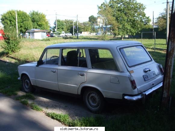 Clasice vazute pe strazile din Timisoara - cam rare modelele break de lada - UNIVERSUL CLASICELOR
