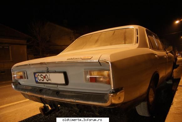 Clasice vazute pe strazile din Timisoara - opel rekord in resita - UNIVERSUL CLASICELOR