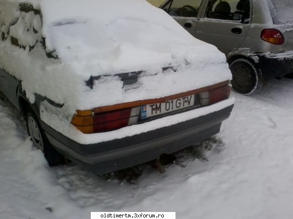 Clasice vazute pe strazile din Timisoara - si inca una din spate de la alfa romeo - UNIVERSUL CLASICELOR
