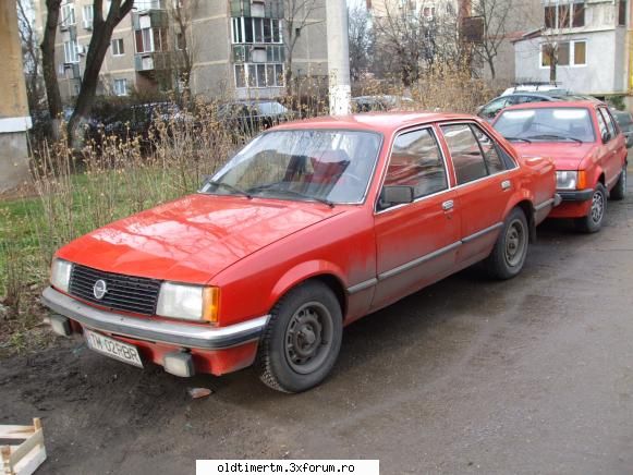 Clasice vazute pe strazile din Timisoara - Rekord, arata foarte bine - UNIVERSUL CLASICELOR