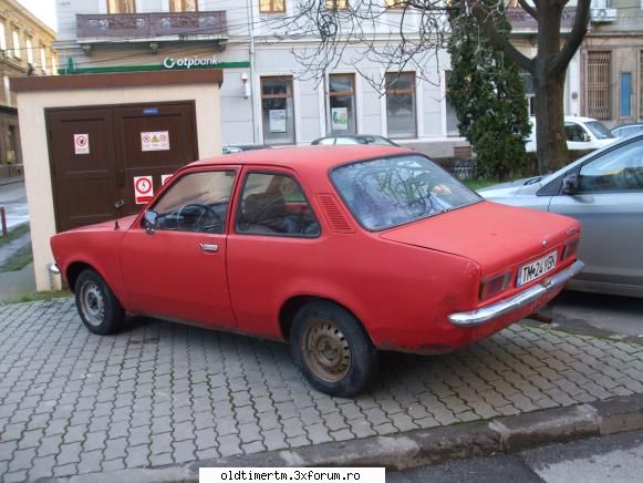 Clasice vazute pe strazile din Timisoara - asv - UNIVERSUL CLASICELOR