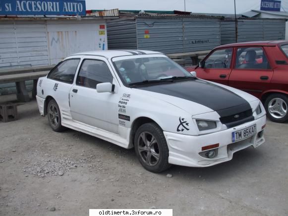 Clasice vazute pe strazile din Timisoara - Ford Sierra 2 usi - UNIVERSUL CLASICELOR