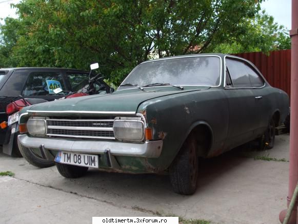 Clasice vazute pe strazile din Timisoara - Opel Commodore Coupe motor 6 cilindri si - UNIVERSUL CLASICELOR