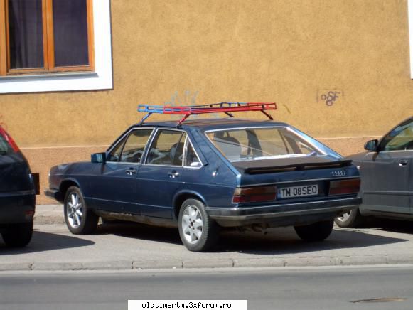 Clasice vazute pe strazile din Timisoara - Audi 100 Avant varianta cu 5 usi destul de - UNIVERSUL CLASICELOR
