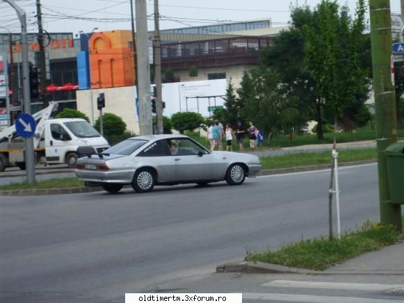 Clasice vazute pe strazile din Timisoara - azi in drum spre casa am vazut acest Opel - UNIVERSUL CLASICELOR