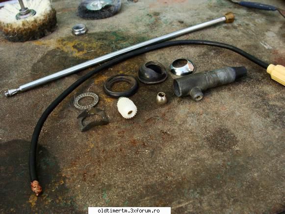 Clementina, Dacia 1300 din 1979 - am inlocuit antena incompleta cu cu una de 1100 - RESTAURARI