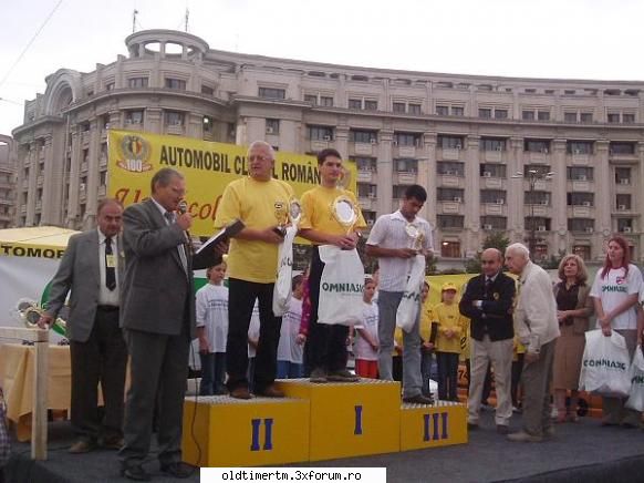 Cu respect. - Pe podiumul de premiere,locuyl unu a fost un - SA NE CUNOASTEM