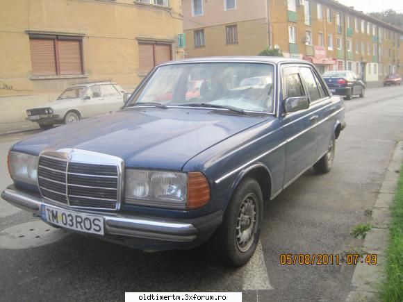 De prin Lugoj - din nou un Mercedes w123 - UNIVERSUL CLASICELOR