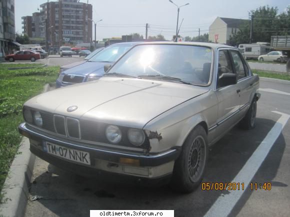 De prin Lugoj - Bmw 324 .. imi place modelul asta - UNIVERSUL CLASICELOR