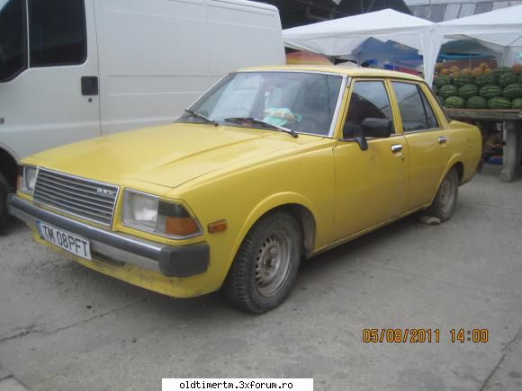 De prin Lugoj - alta Mazda .. o prinde bine culoarea asta, mie - UNIVERSUL CLASICELOR