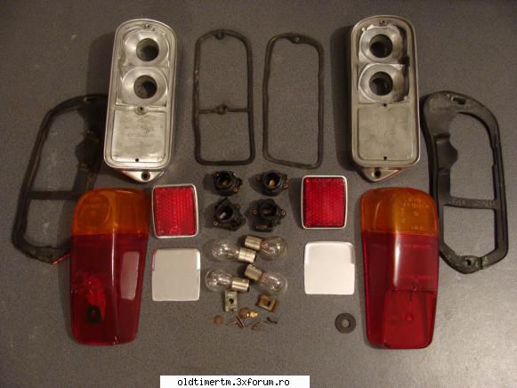 FIAT-ul 600 al lui Marczello - faruri reconditionate: curatat tot, lustruit - RESTAURARI