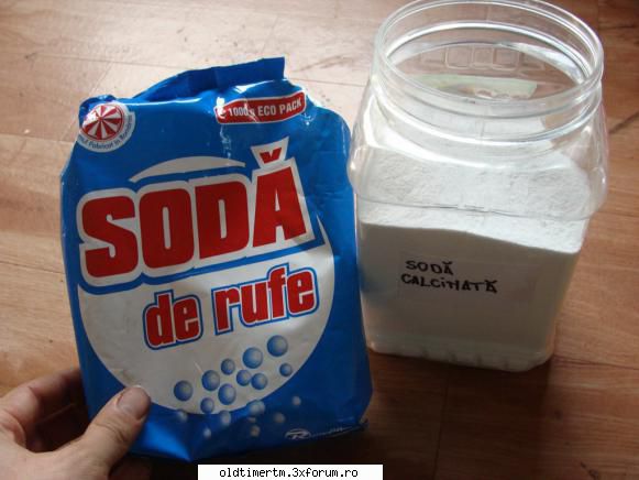 Inlaturarea ruginei prin electroliza - ingrediente: soda calcinata cu 4 lei cutia,100g/l - RESTAURARI