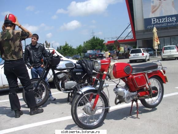 Intalniri in Timisoara 2010 - in sfarsit a venit si mobrist-ul nostru la - INTALNIRI OLDTIMER CLUB TIMISOARA