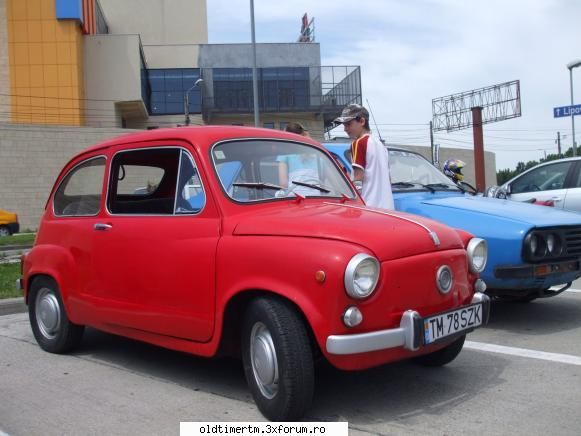 Intalniri in Timisoara 2010 - a venit si Dorin cu Fiat 600 - INTALNIRI OLDTIMER CLUB TIMISOARA