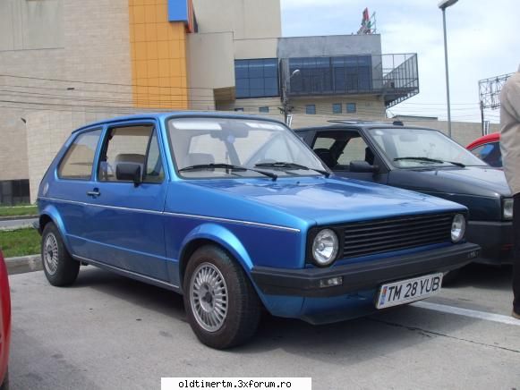 Intalniri in Timisoara 2010 - si Deyan si-a facut timp sa vina cu Golf 1 - INTALNIRI OLDTIMER CLUB TIMISOARA