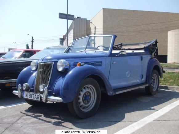 Intalniri in Timisoara 2010 - si acum masinile... incep cu veterana - INTALNIRI OLDTIMER CLUB TIMISOARA