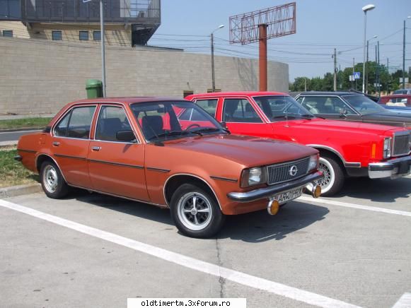 Intalniri in Timisoara 2010 - 1981 Opel Ascona B masina lui cristi1947 la - INTALNIRI OLDTIMER CLUB TIMISOARA