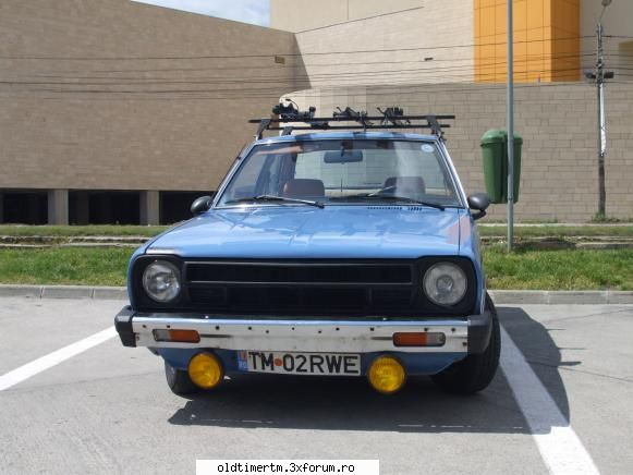 Intalniri in Timisoara 2010 - mi-a placut mult acest Nissan - INTALNIRI OLDTIMER CLUB TIMISOARA