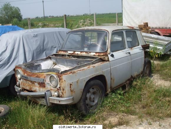 Intalniri in Timisoara 2010 - sutica donatoare de piese - INTALNIRI OLDTIMER CLUB TIMISOARA