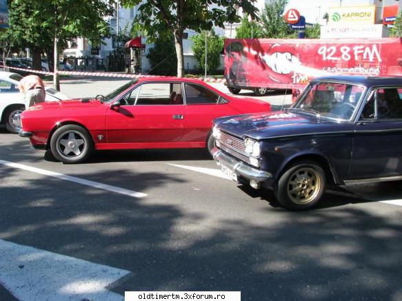Lancia Beta Coupe 2L,din anul 1977 - amandoua la eveniment - SA NE CUNOASTEM
