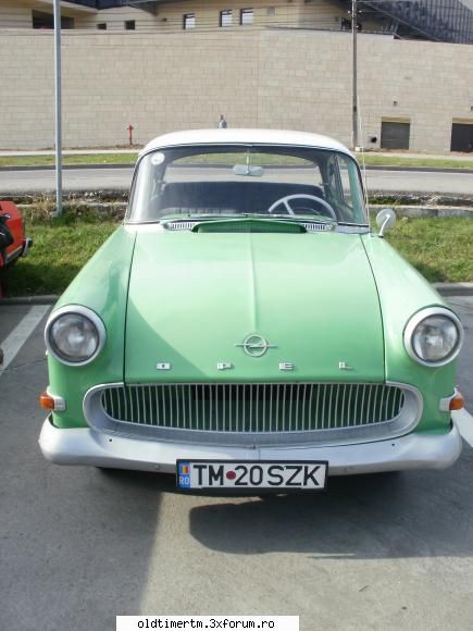 Parada Toamnei 2010 - daca mai aveti poze de la parada va rog sa mai - INTALNIRI OLDTIMER CLUB TIMISOARA