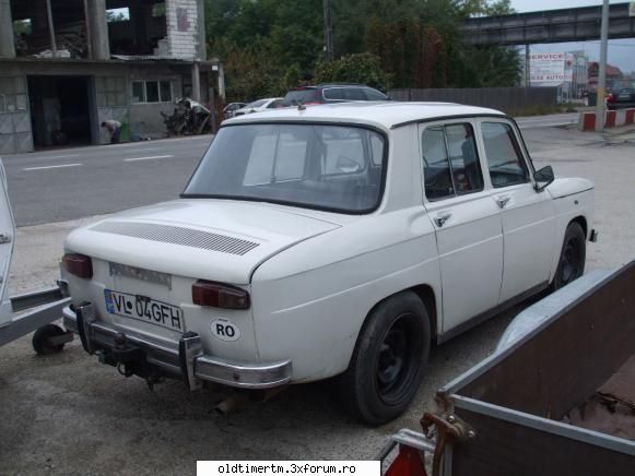 Poze cu Dacia 1100 - pe spate avea jante latite - DACIA
