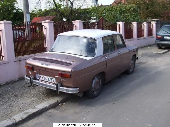 Poze cu Dacia 1100 - vazuta in Horezu - DACIA