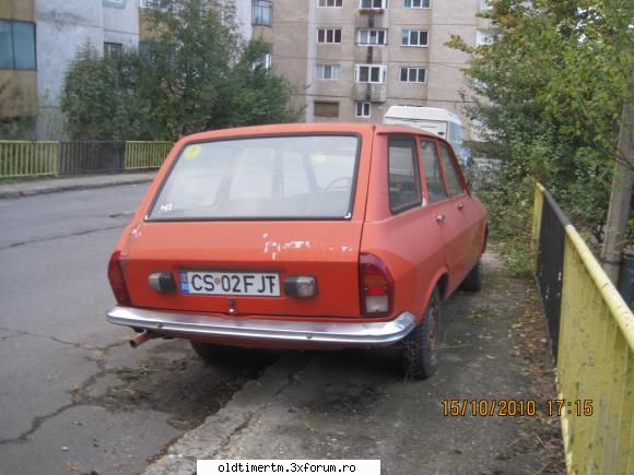 Poze cu Dacia 1300 - spate - vedeti ca e break - DACIA