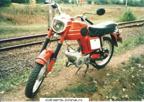 Poze cu Mobra 50 - Iar daca aici este un topic dedicat doar - MOTOCICLETE VAZUTE PE STRAZILE PATRIEI