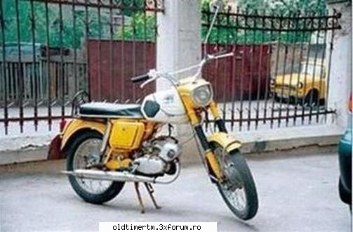 Poze cu Mobra 50 - Frumos si pe galben dar iarasi ghidonul ala - MOTOCICLETE VAZUTE PE STRAZILE PATRIEI