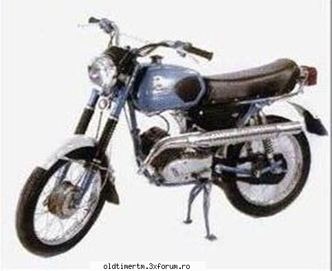 Poze cu Mobra 50 - Culoarea albastra originala pe hoinar ?! - MOTOCICLETE VAZUTE PE STRAZILE PATRIEI