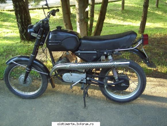 Poze cu Mobra 50 - adrian_zarnesti - MOTOCICLETE VAZUTE PE STRAZILE PATRIEI