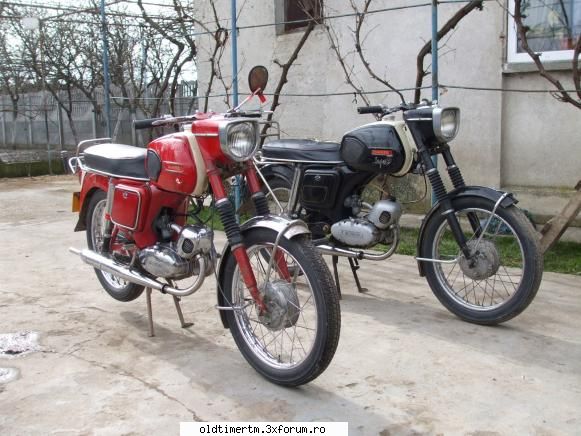 Poze cu Mobra 50 - atunci imbogatesc si eu galeria cu o poza faina - MOTOCICLETE VAZUTE PE STRAZILE PATRIEI