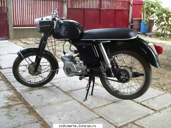 Poze cu Mobra 50 - marczello_b - MOTOCICLETE VAZUTE PE STRAZILE PATRIEI