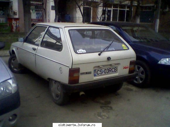Poze cu Oltcit - unu alb urla motoru la asta ca naiba..ca l-am - OLTCIT